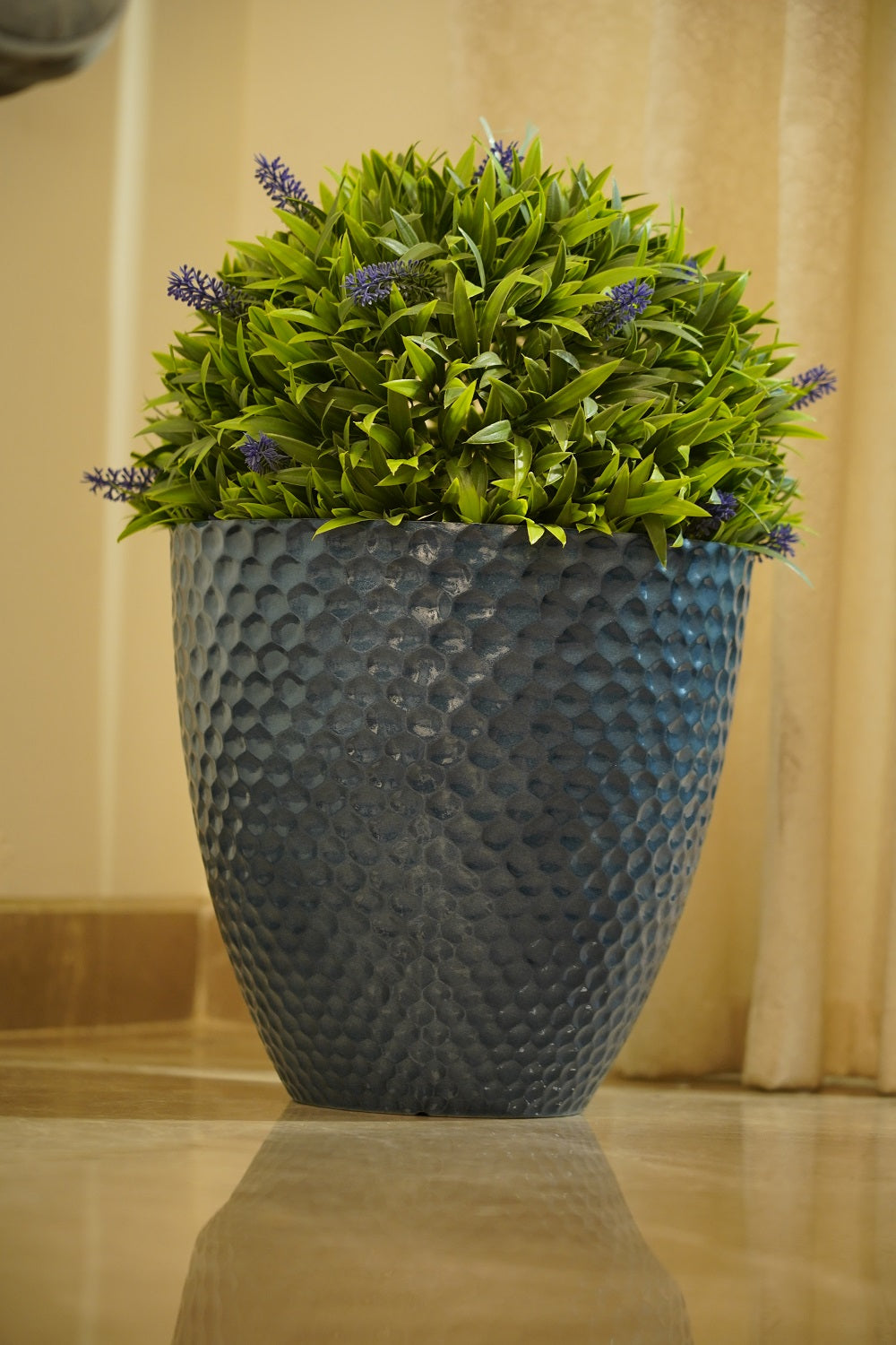 Indoor & Outdoor Planters